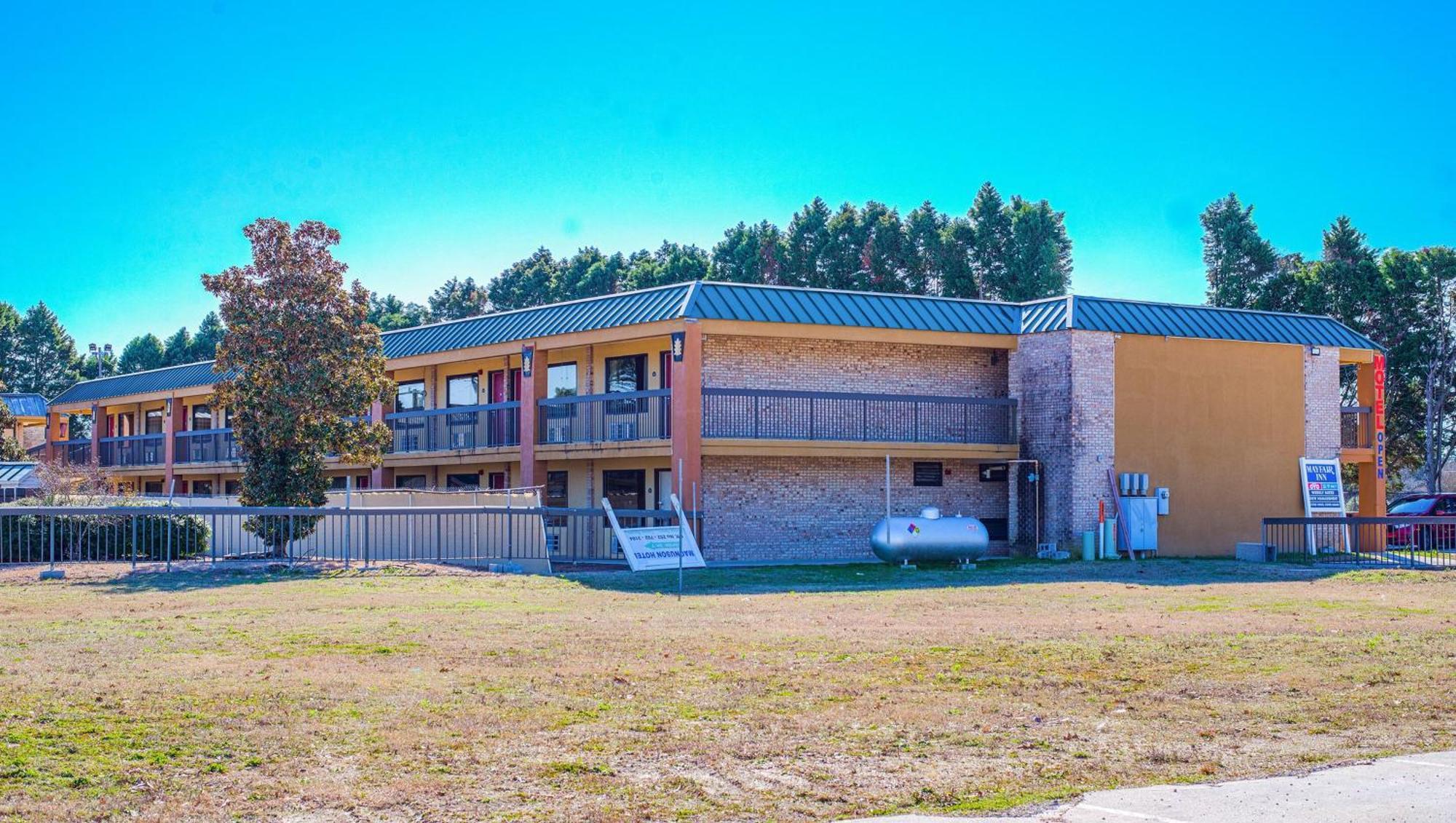 Mayfair Inn Williamston Dış mekan fotoğraf