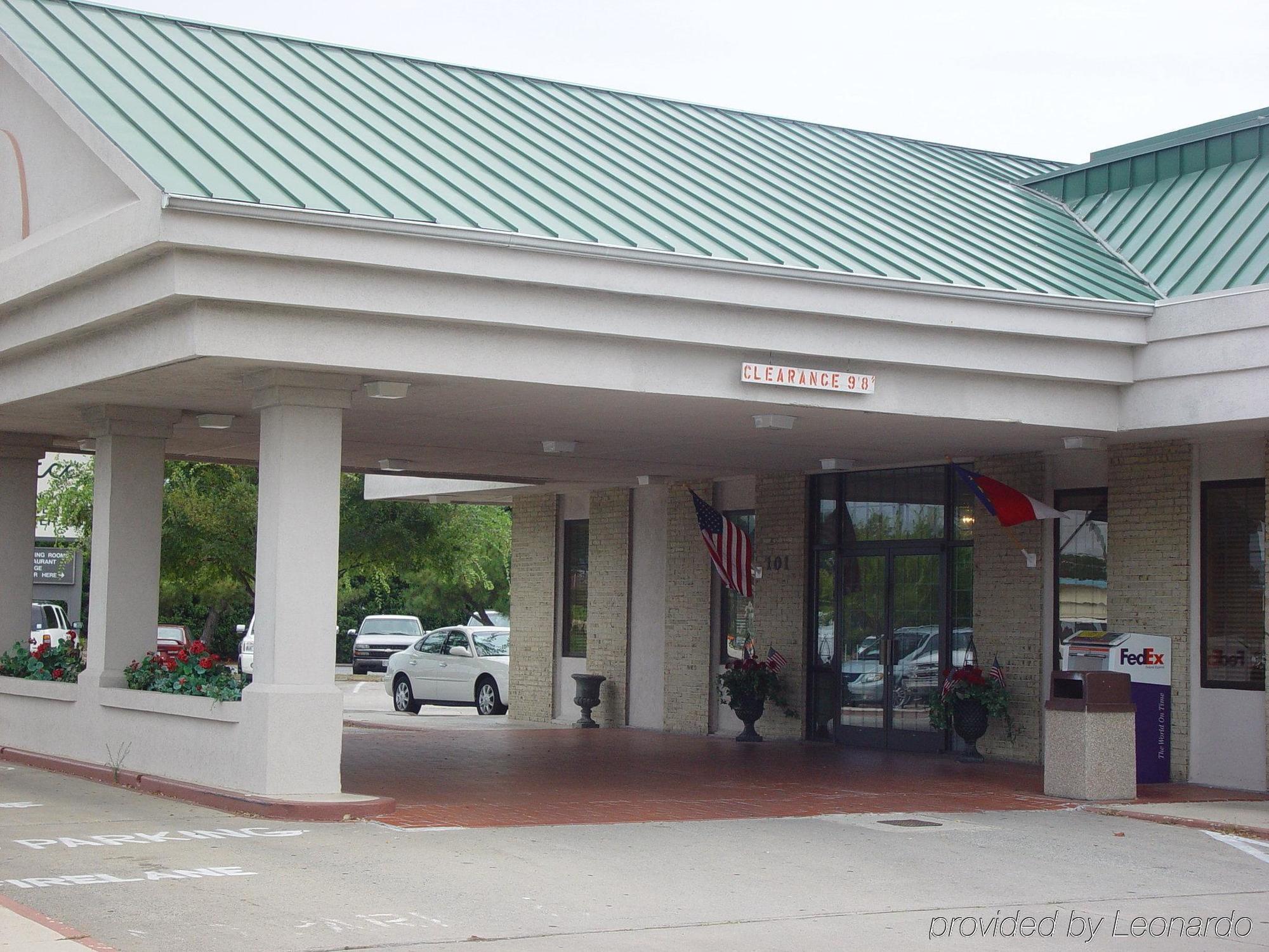 Mayfair Inn Williamston Dış mekan fotoğraf