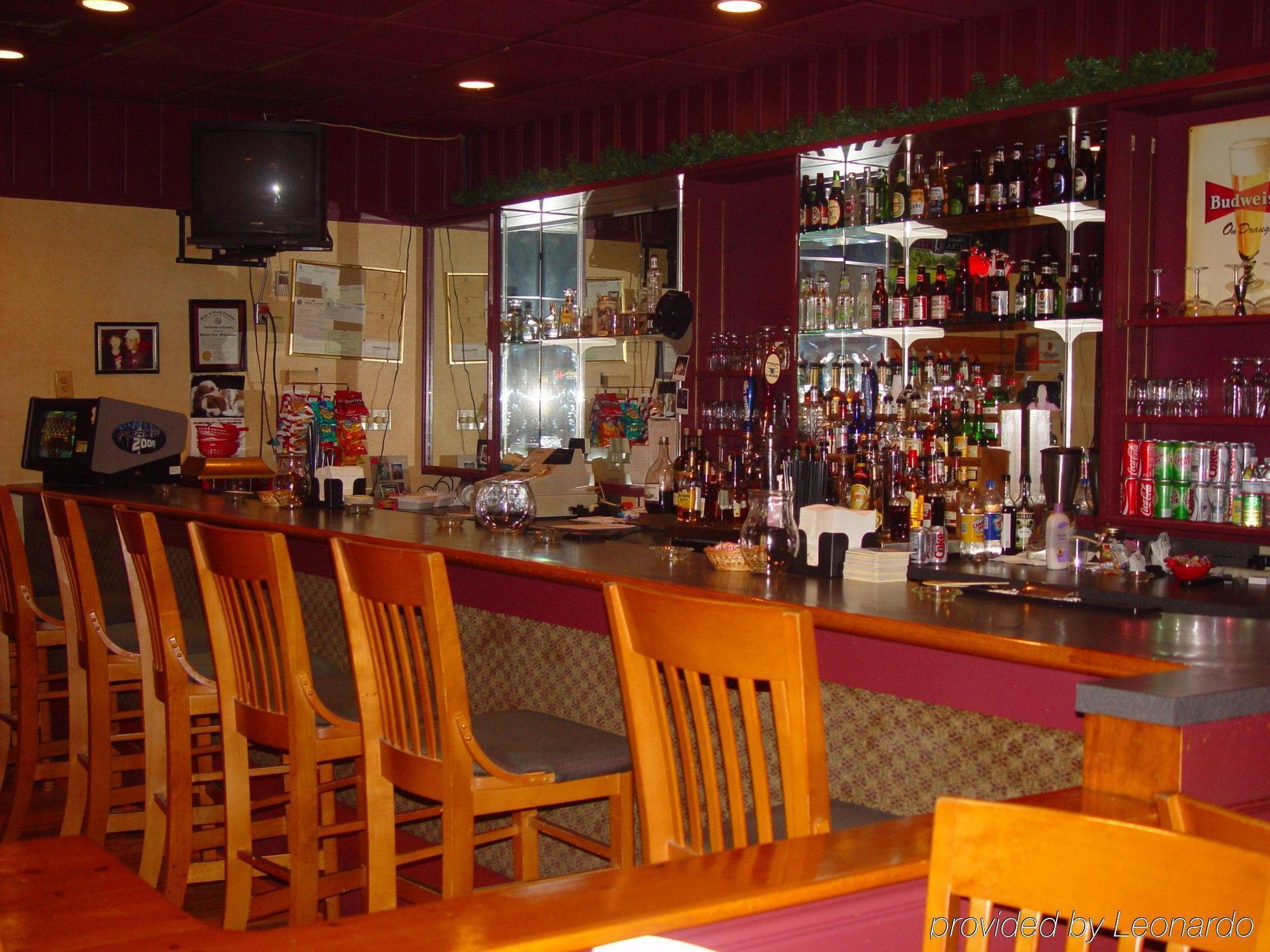Mayfair Inn Williamston Restoran fotoğraf